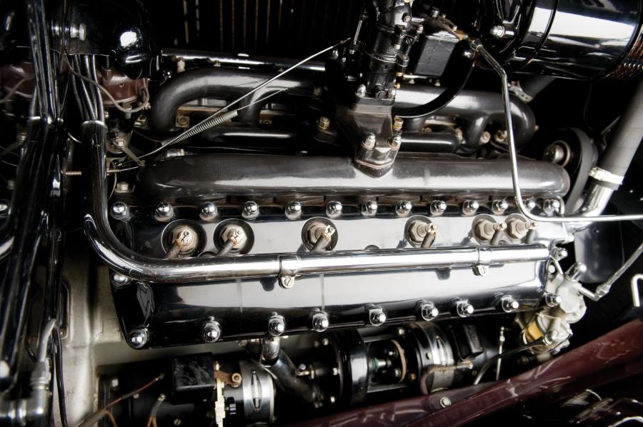  Lincoln Model KA Convertible Roadster by Dietrich 1933 года  (фото 7 из 8)